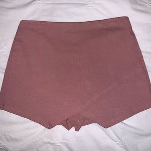 American Threads Envelope Shorts